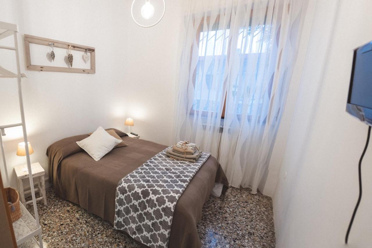 Bed and Breakfast Accogliente Casa Livorno Zewnętrze zdjęcie